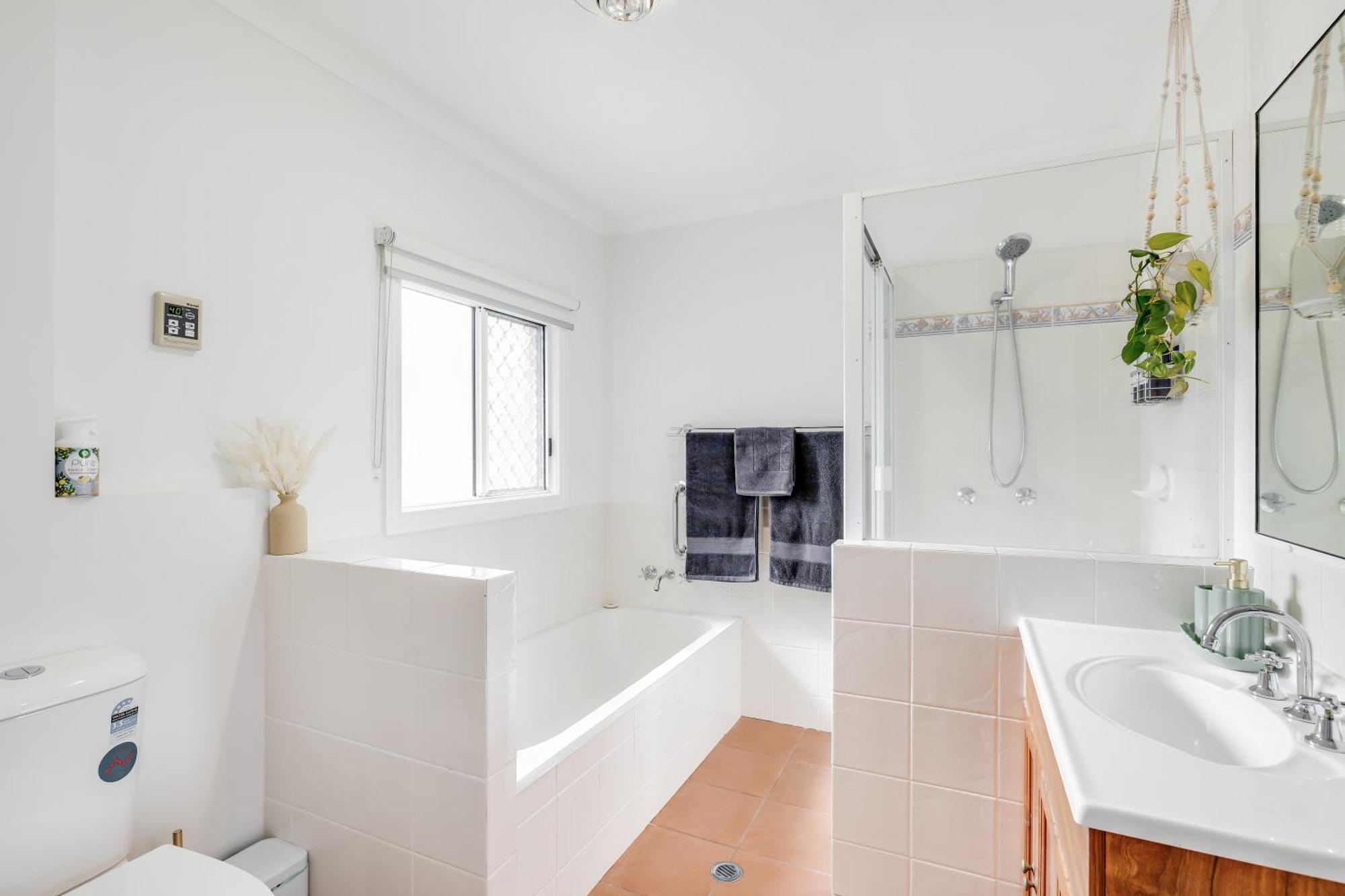 Jacaranda Cottage - Family & Pet Friendly Тувумба Екстер'єр фото